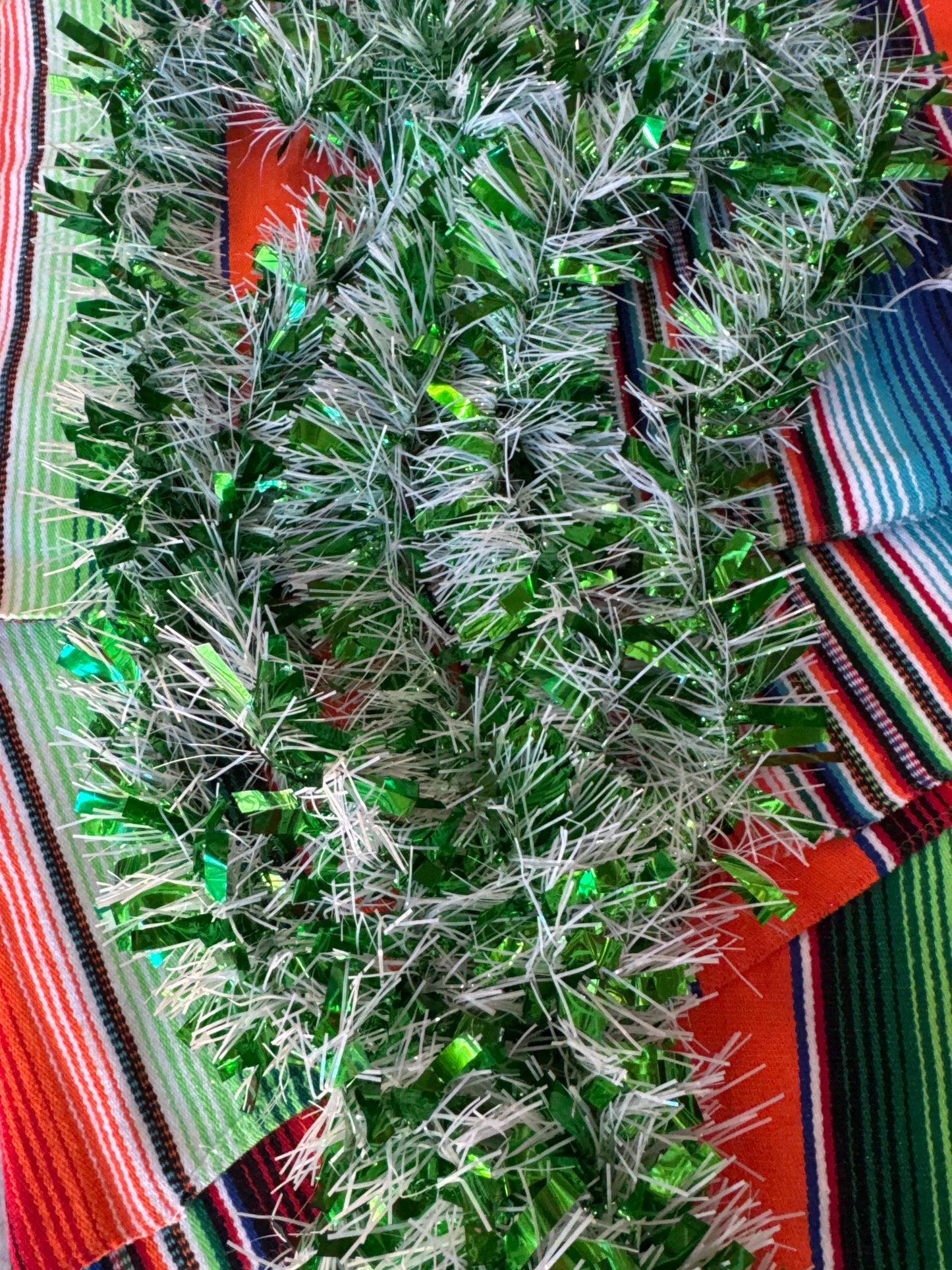 Tinsel Garland / Guía de Escarcha