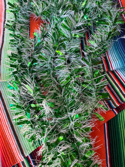 Tinsel Garland / Guía de Escarcha